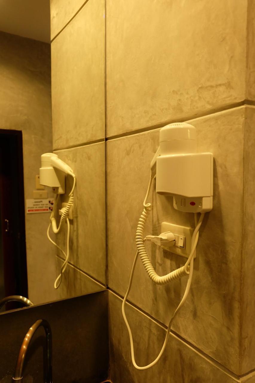 Baan Ma Feung Guesthouse Καντσαναμπούρι Εξωτερικό φωτογραφία